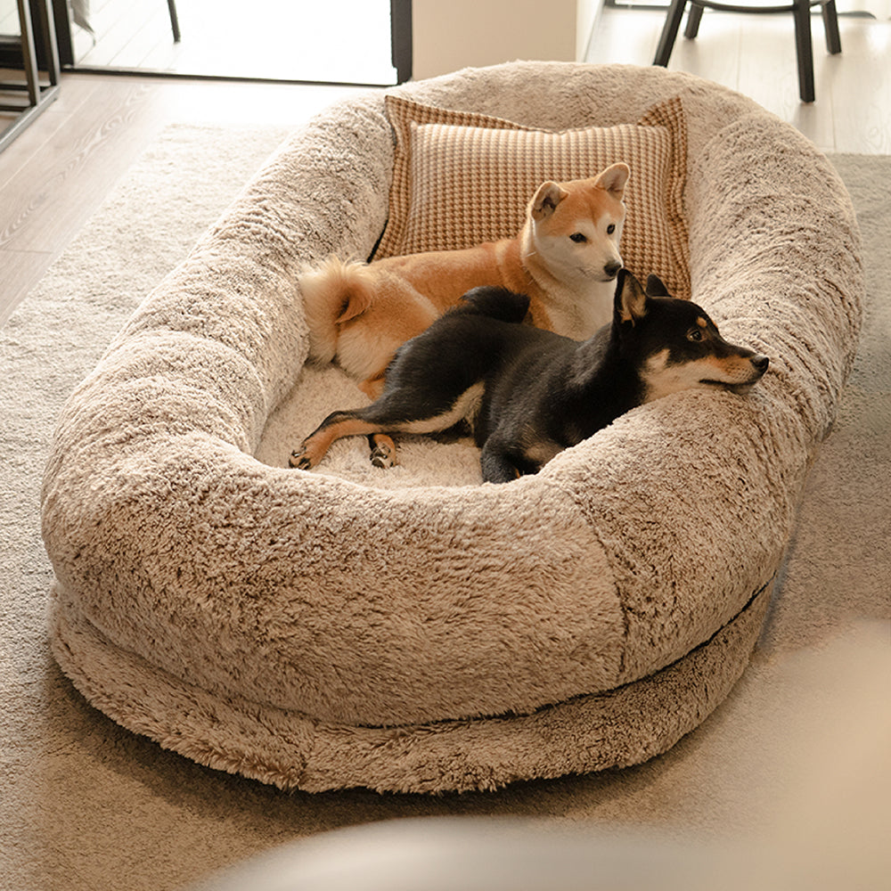 Extra-Large Oval Faux Fur Dog Bed with Throw Blanket, Grey or Brown