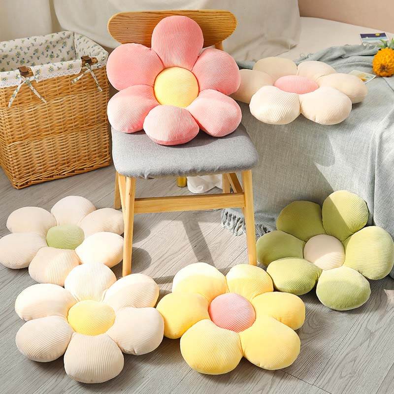 Flower Shaped Fleece Pet Cushion with Raised Edges